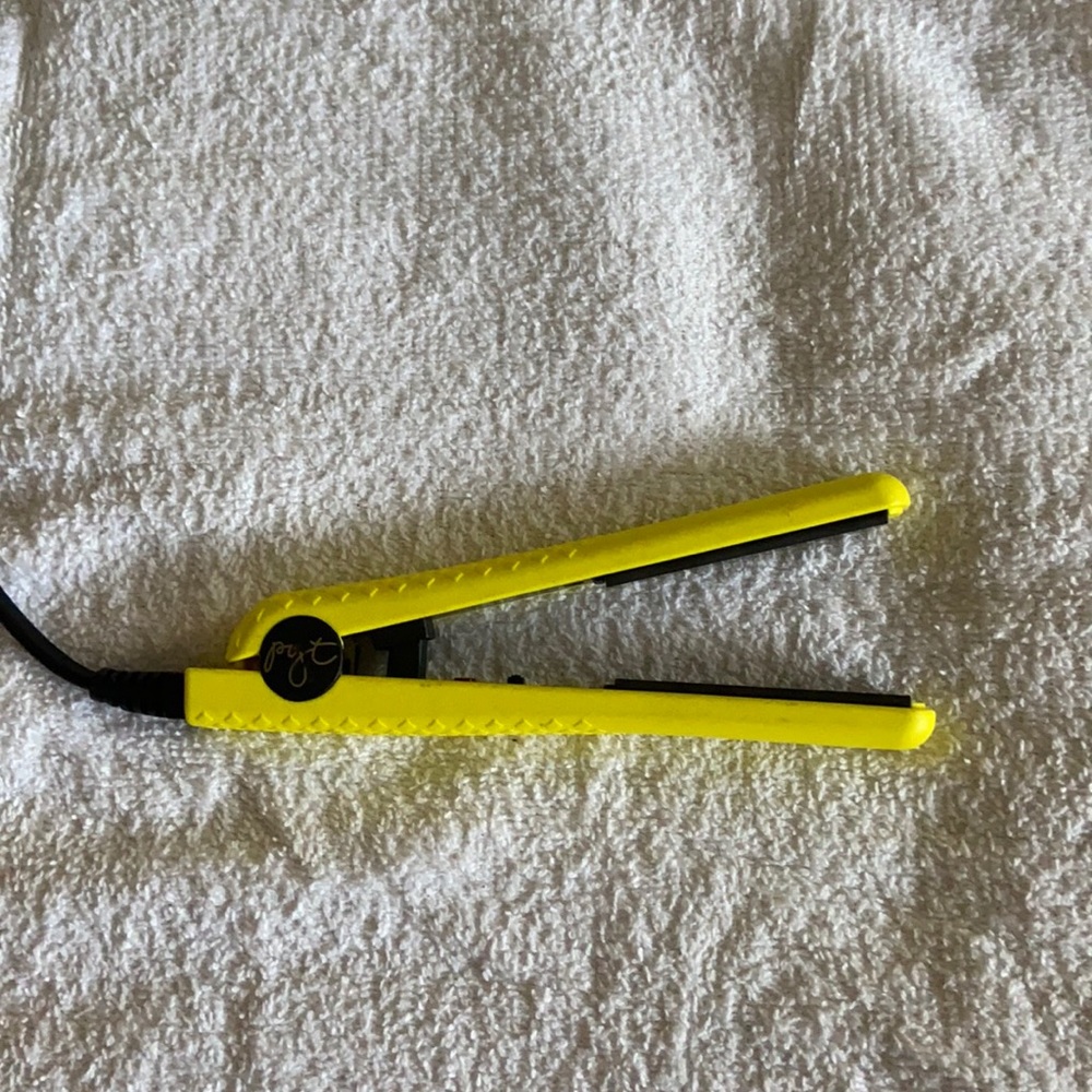 Hair Straightener